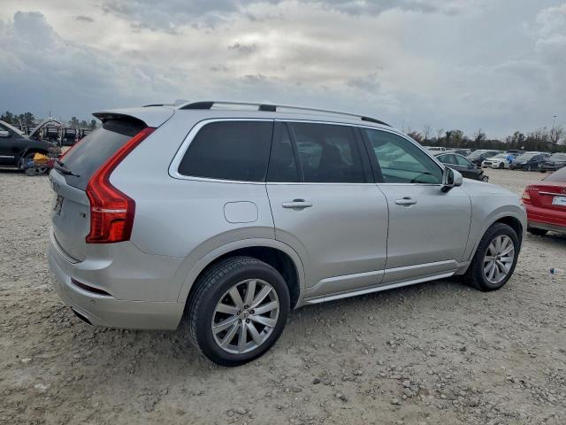 Volvo XC90 T6 Image 2