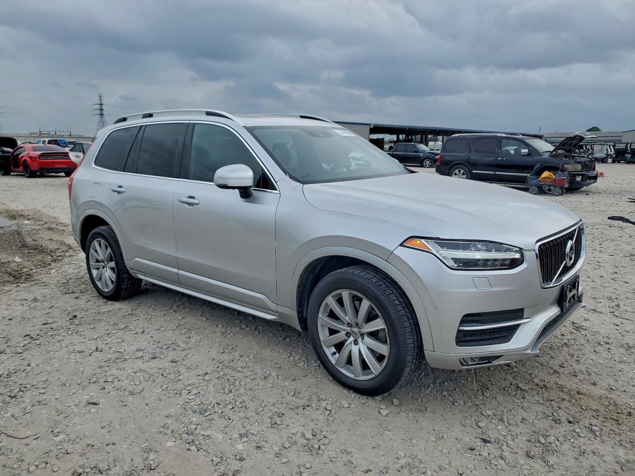 Volvo XC90 T6 Image 5
