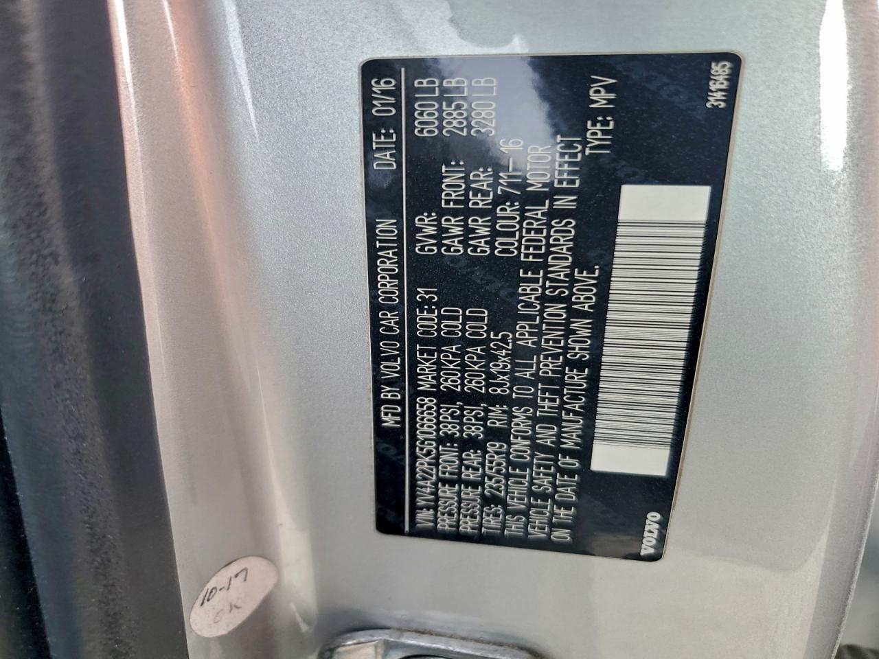 Volvo XC90 T6 Image 8