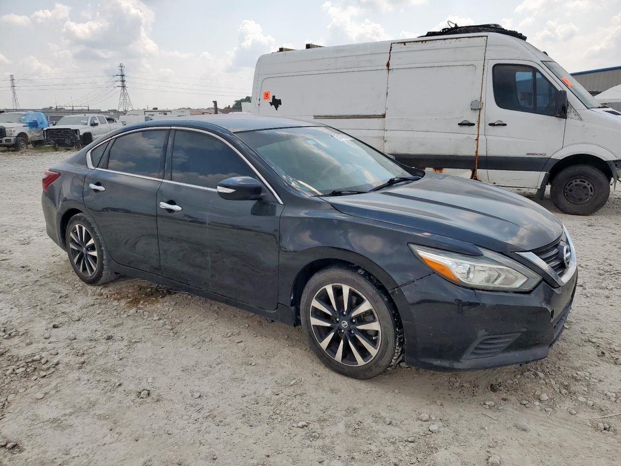 Nissan Altima 2.5 Image 7