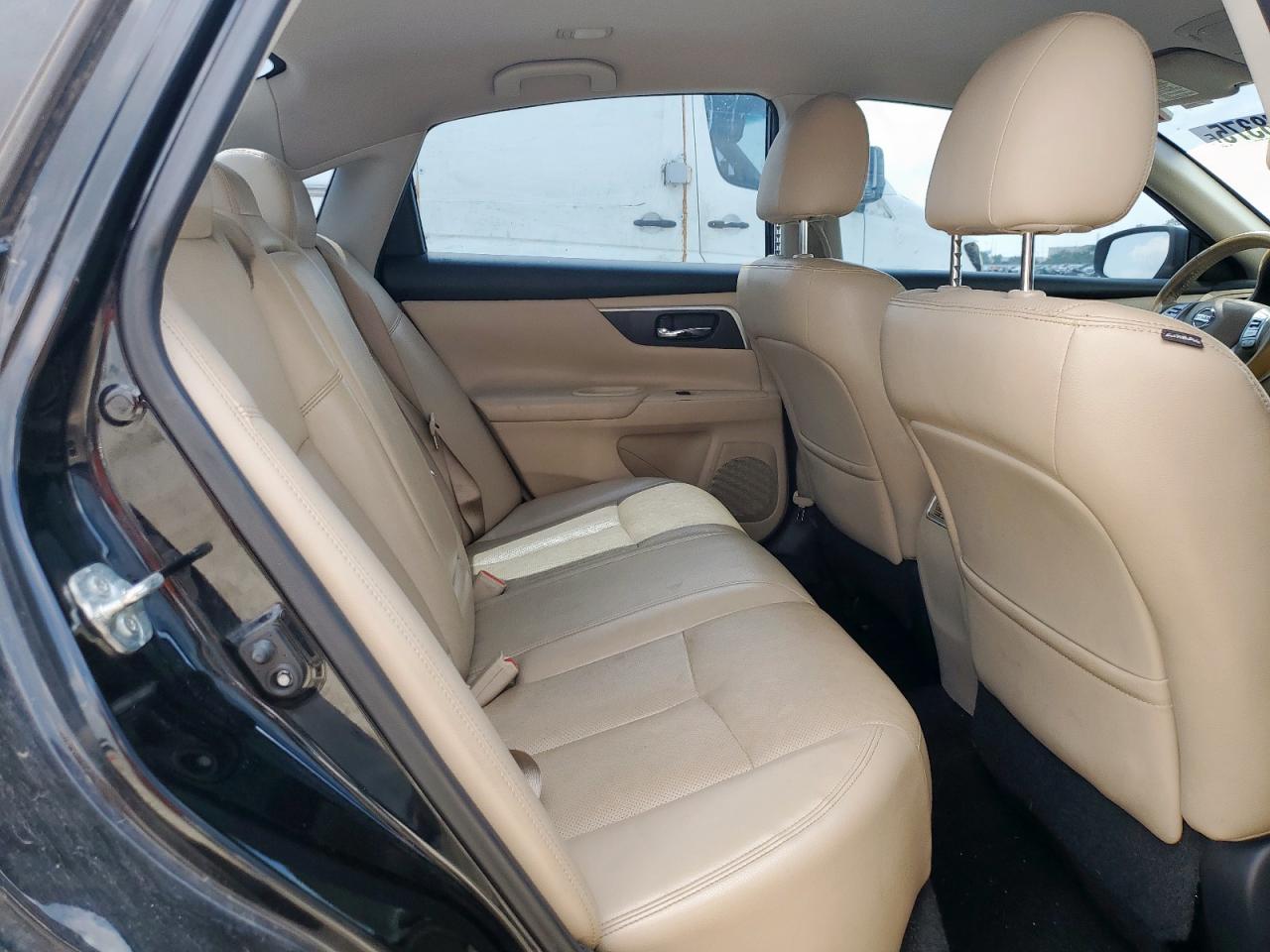 Nissan Altima 2.5 Image 9