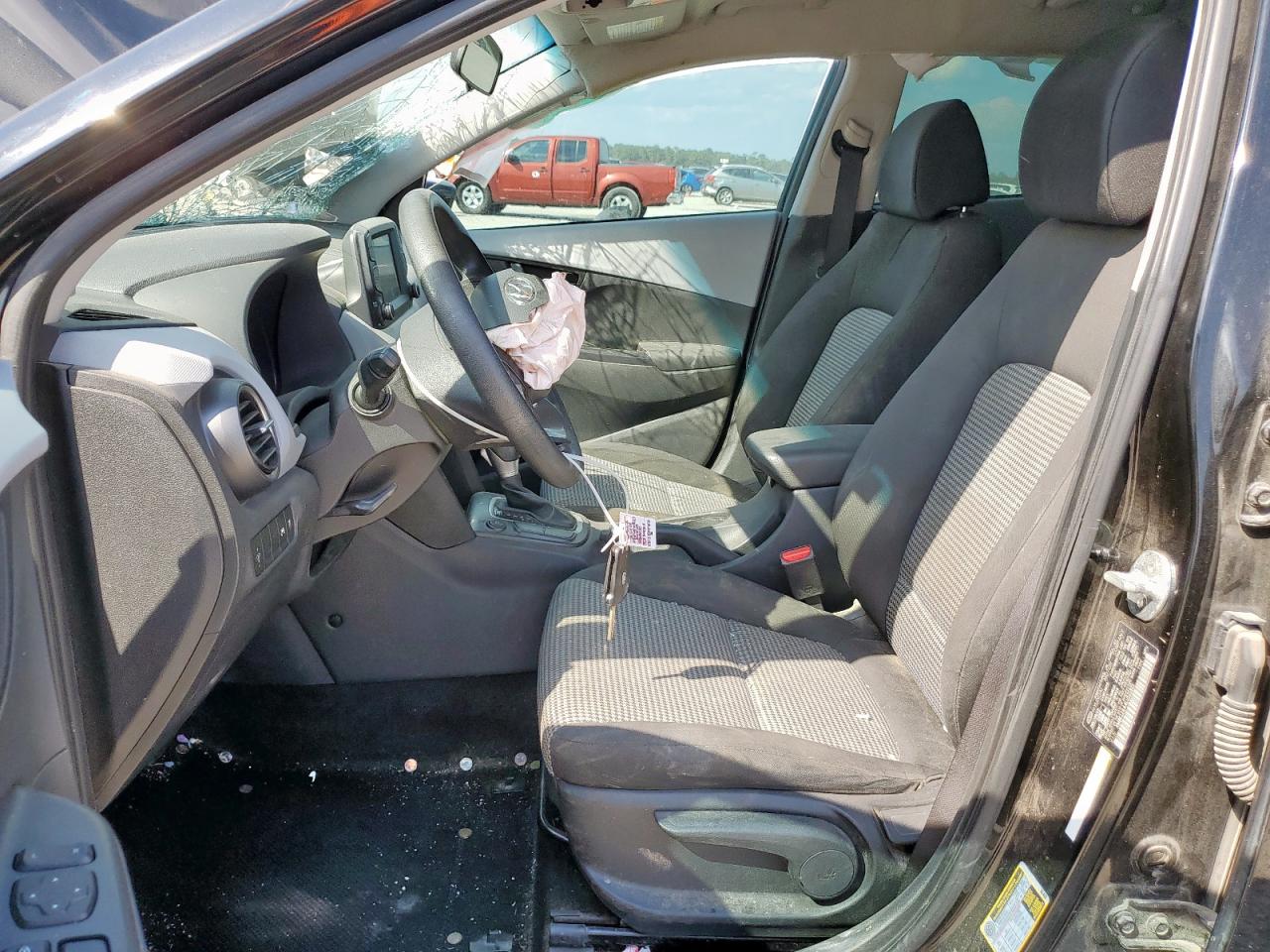 Hyundai KONA Se Image 4