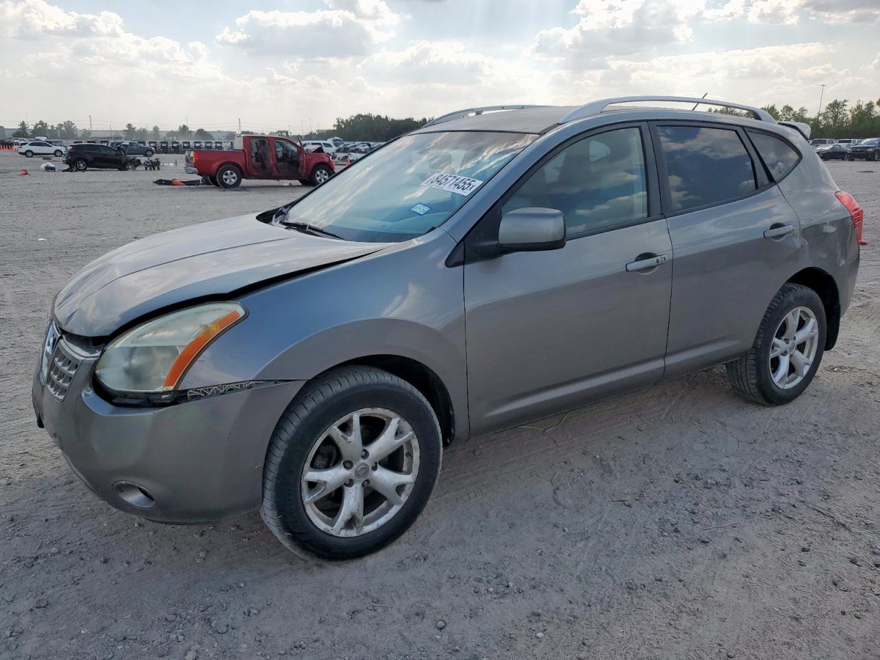 Nissan Rogue S Image 1