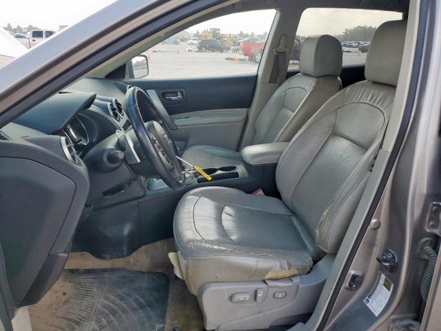 Nissan Rogue S Image 2