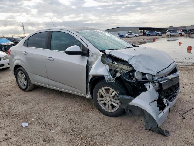 Chevrolet Sonic Lt Image 8