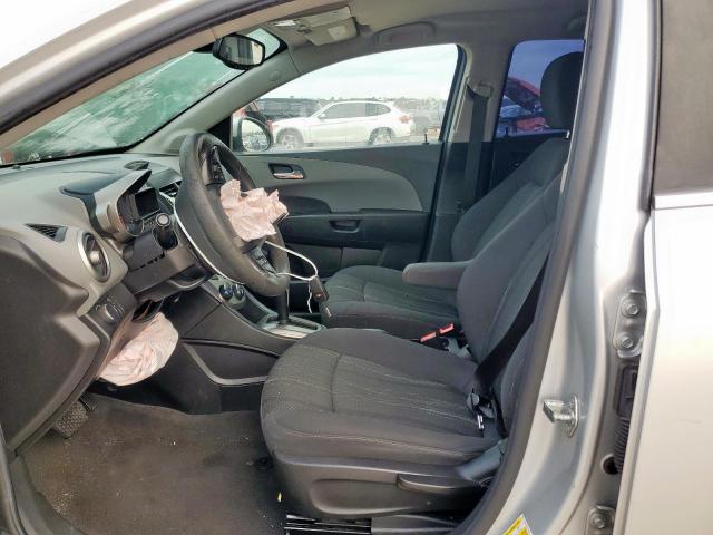 Chevrolet Sonic Lt Image 5