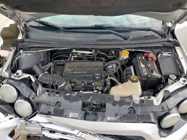 Chevrolet Sonic Lt Image 11