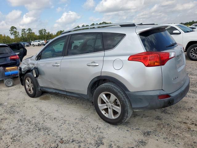 Toyota RAV4 Xle Image 3