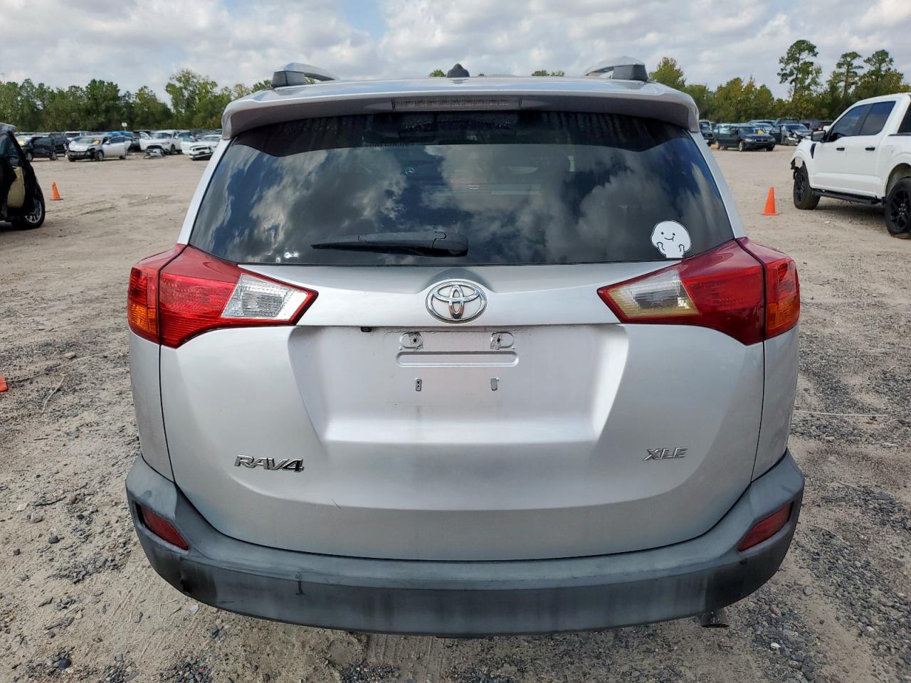 Toyota RAV4 Xle Image 5