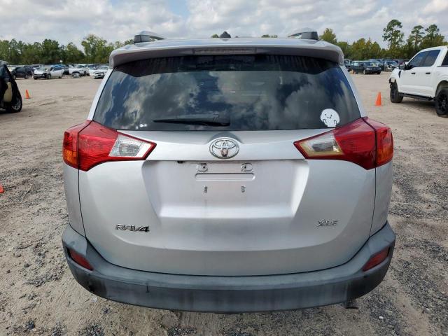 Toyota RAV4 Xle Image 5