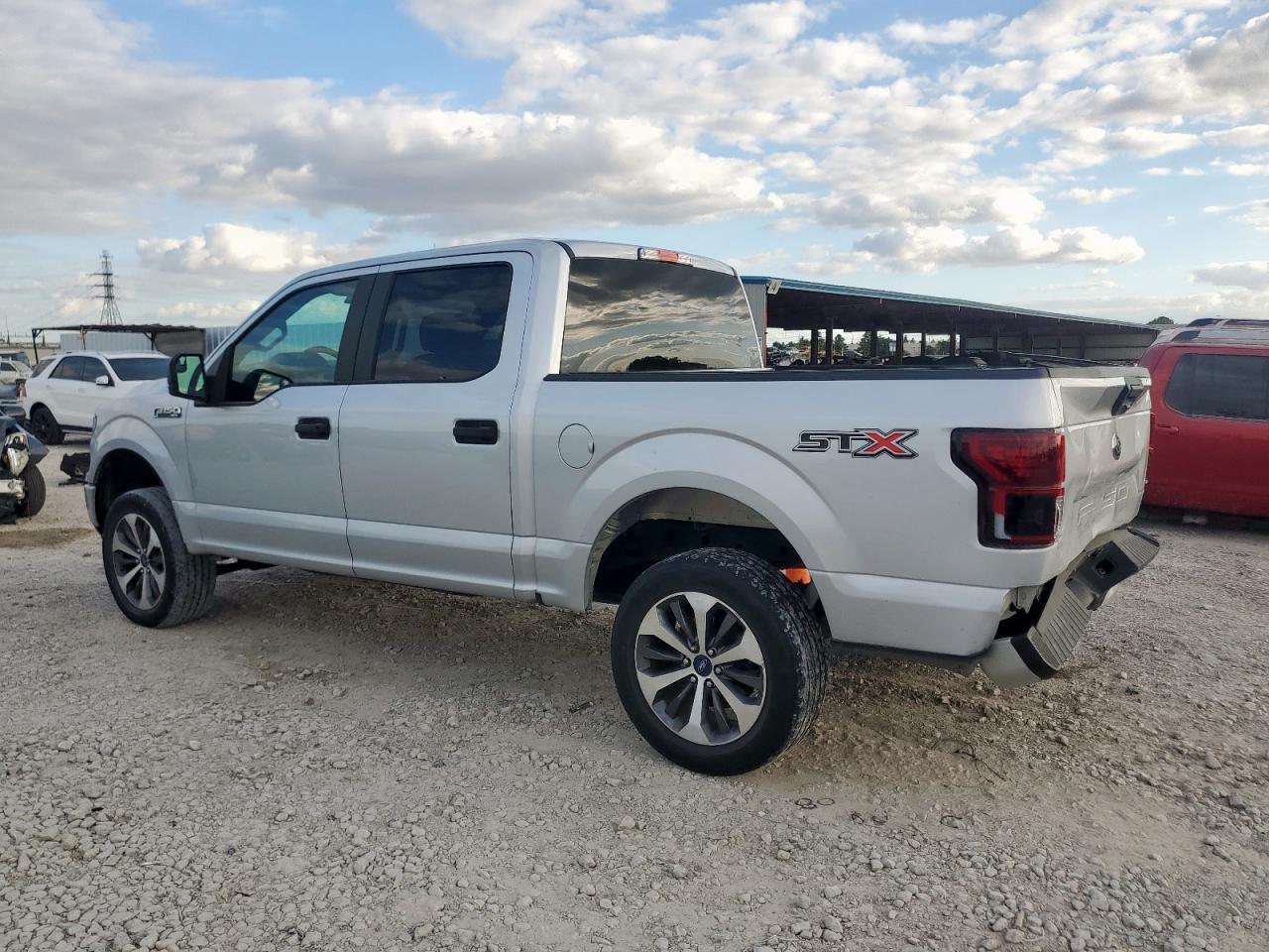 Ford F-150 Supercrew Image 9