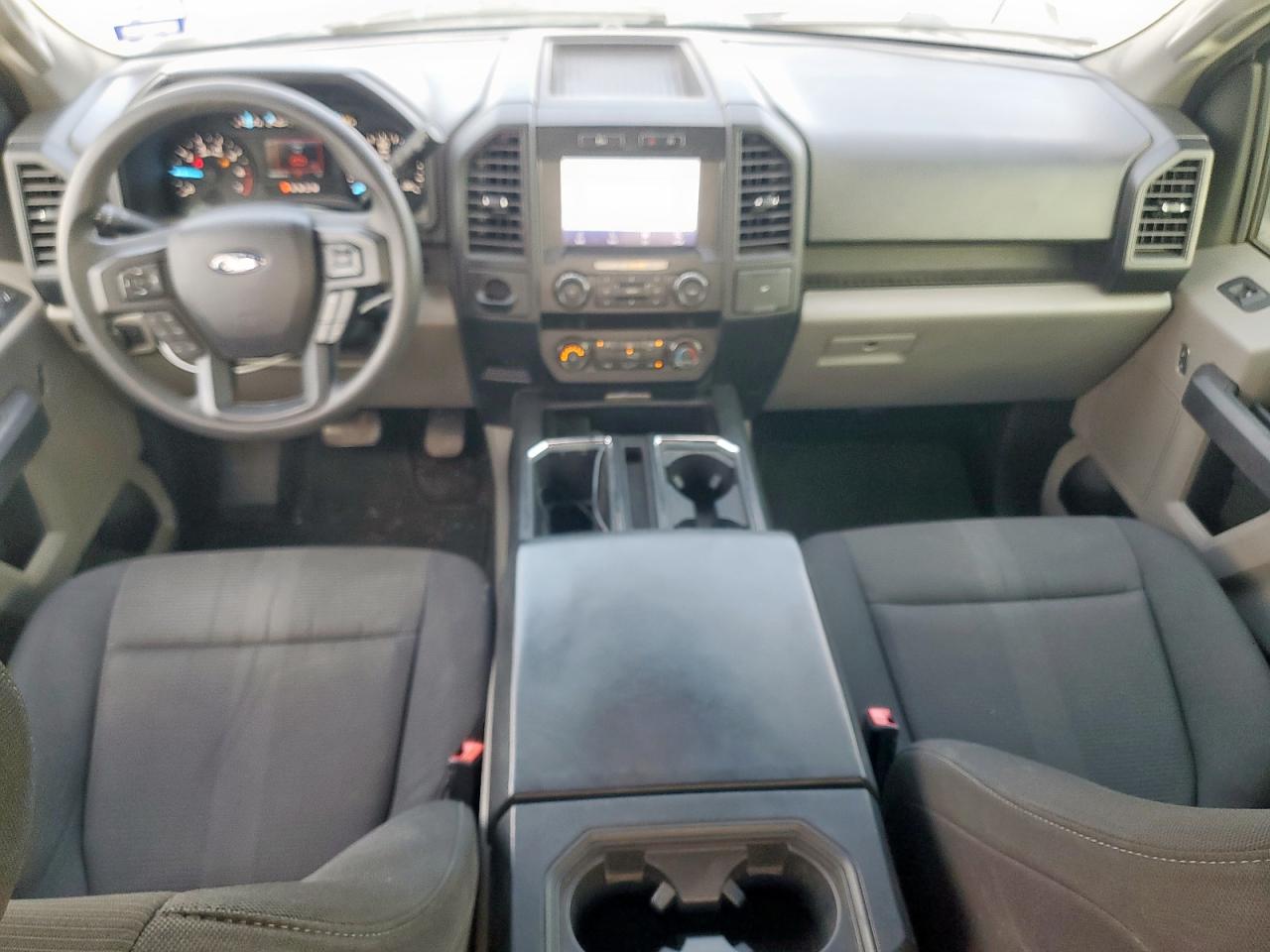 Ford F-150 Supercrew Image 7