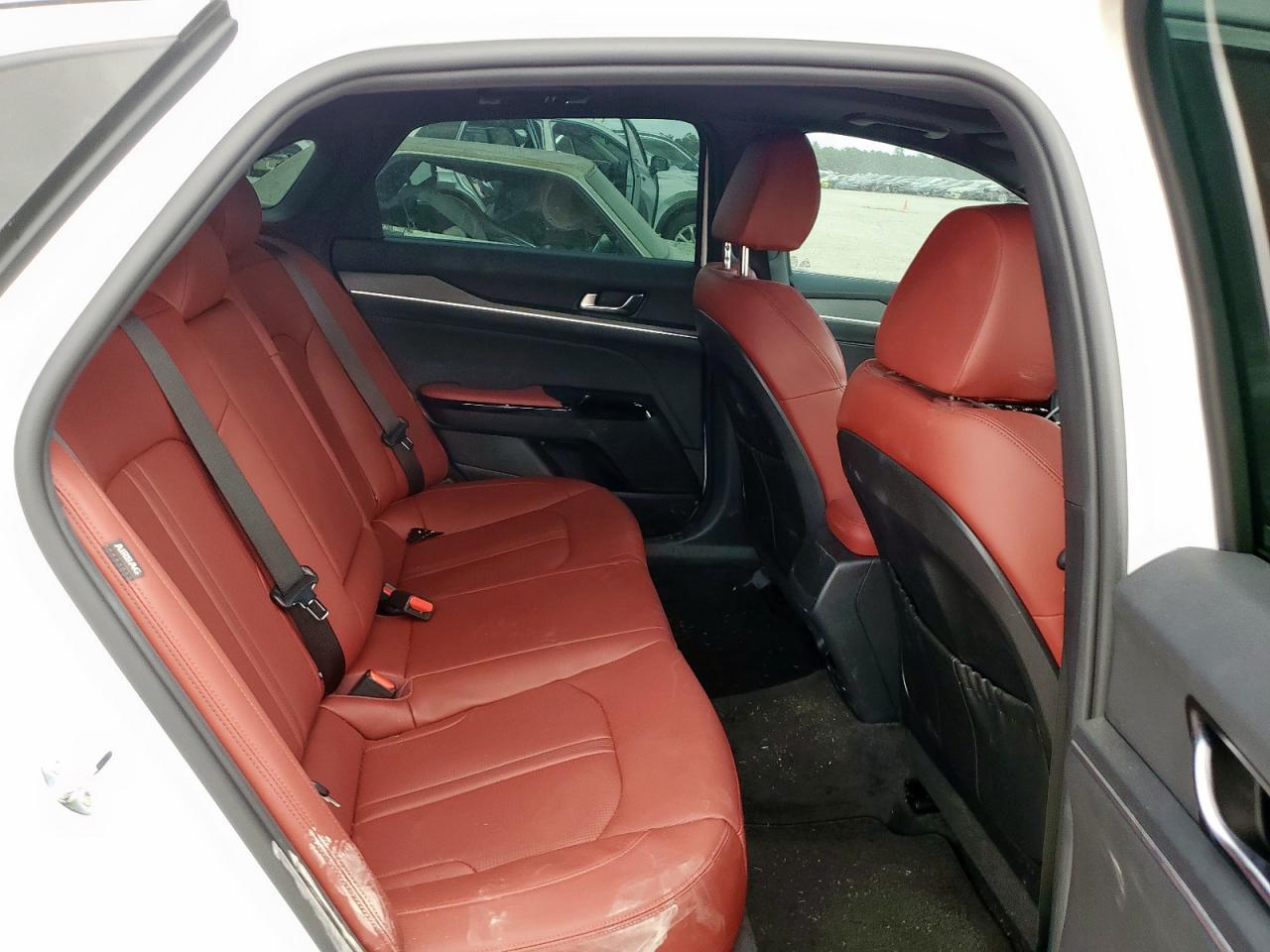 Kia K5 Gt Line Image 11