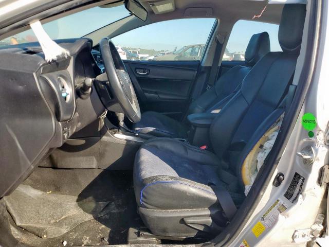 Toyota Corolla L Image 11