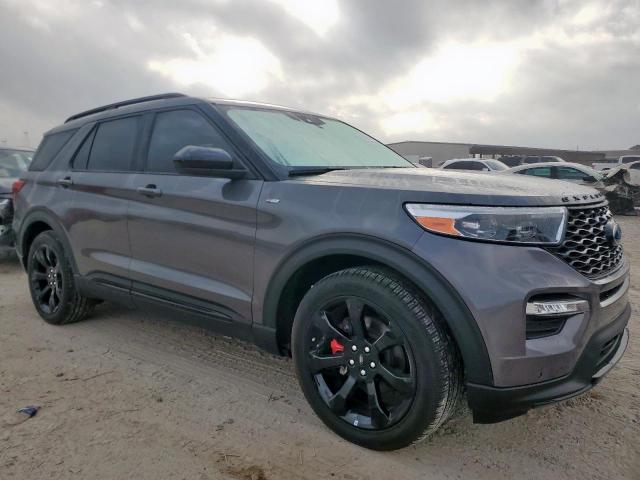 Ford Explorer St-line Image 3