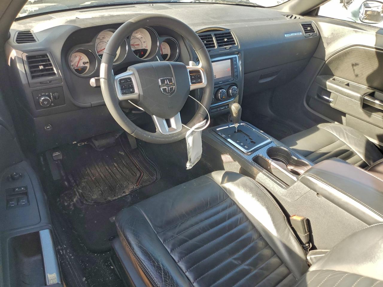 Dodge Challenger Sxt Image 7