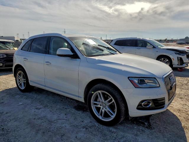 Audi Q5 Premium Plus Image 11