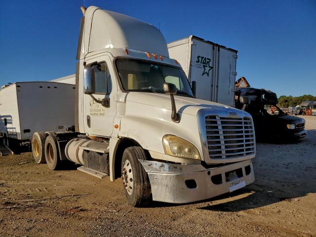  Salvage Freightliner Cascadia