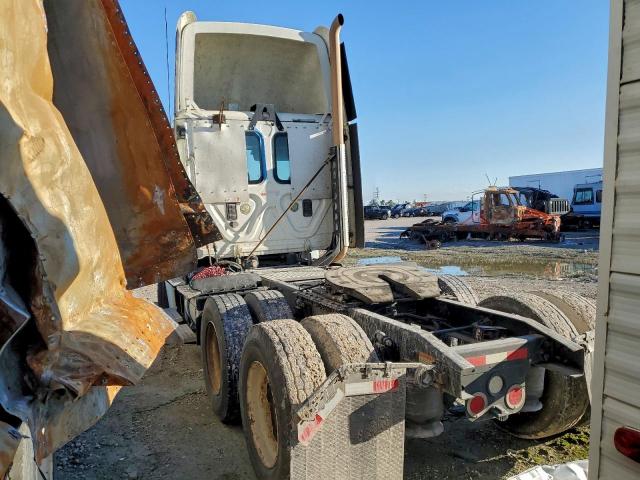 Freightliner Cascadia Image 4