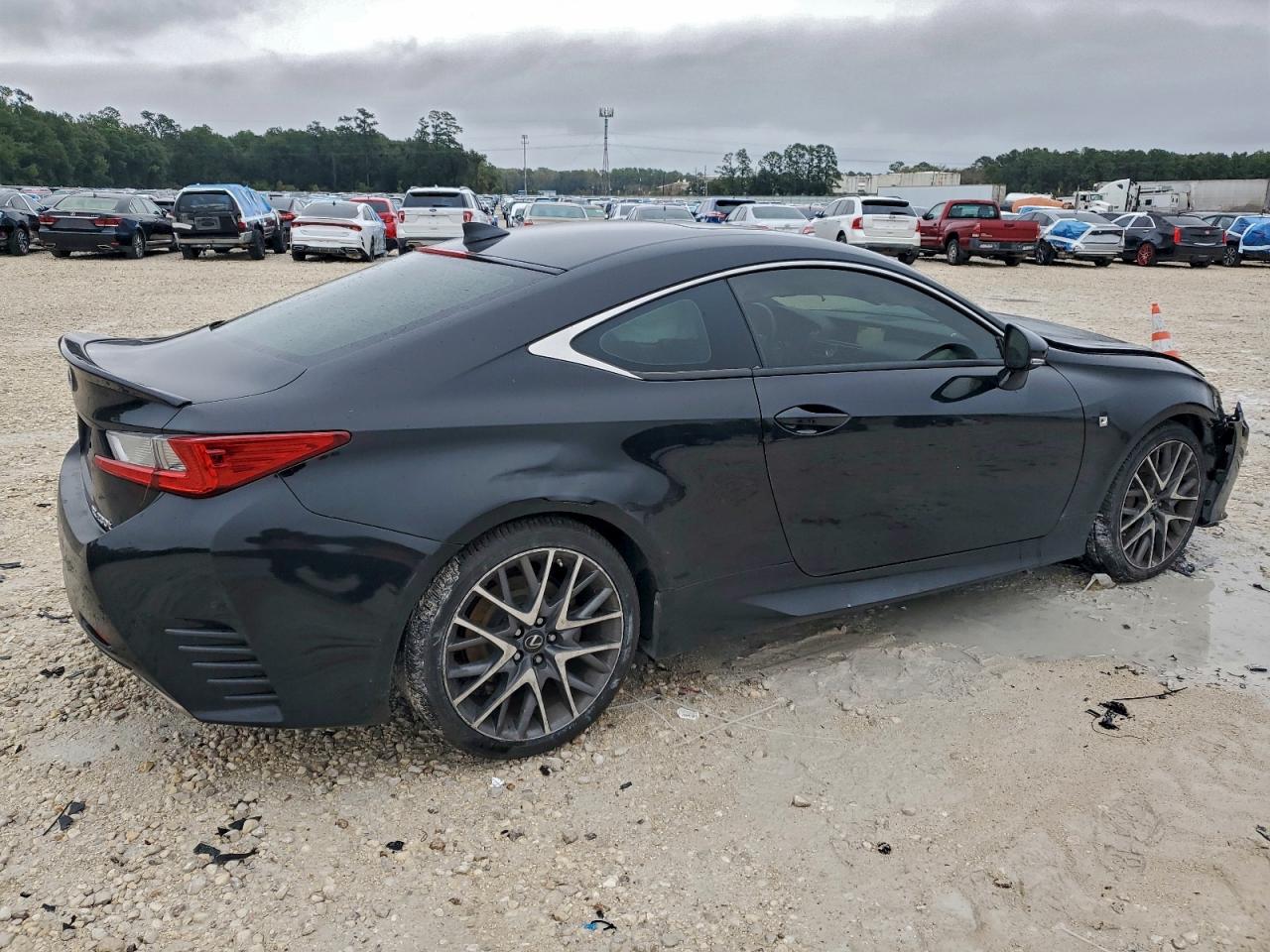 Lexus Rc 200t Image 5