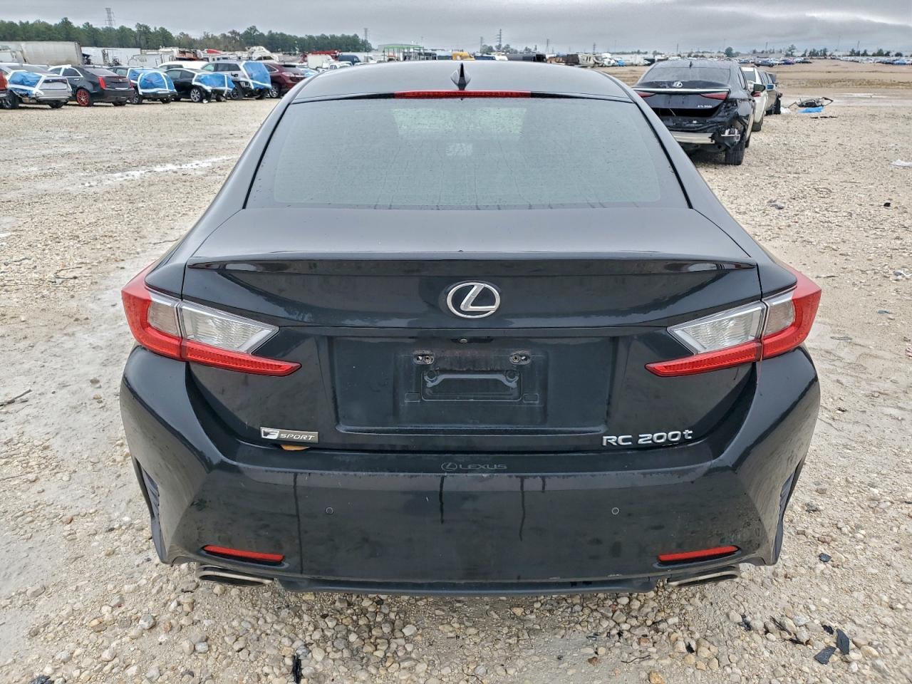 Lexus Rc 200t Image 7