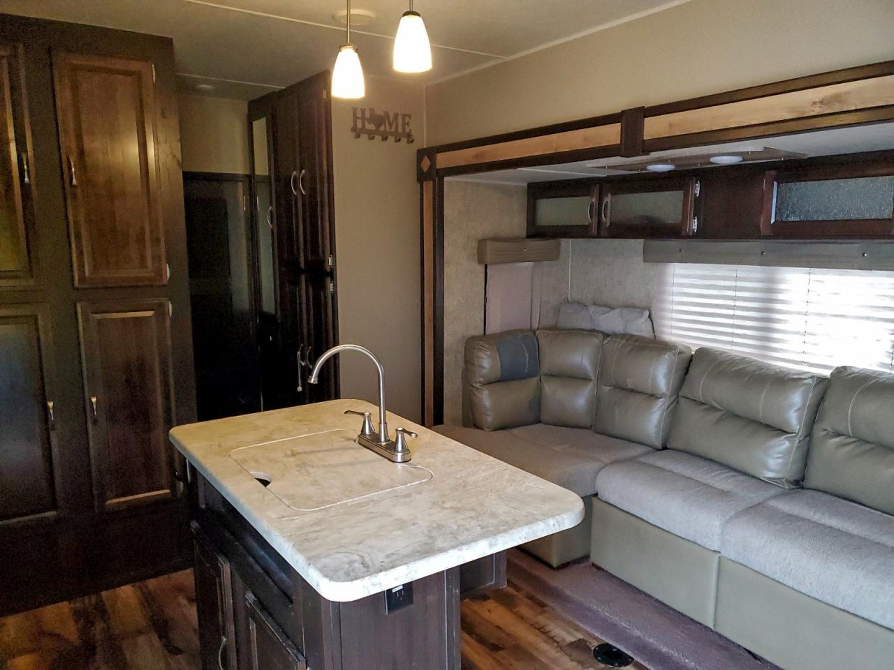 Palomino Puma Image 3