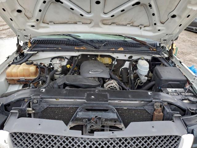 Chevrolet Silverado C2500 Heavy Duty Image 11