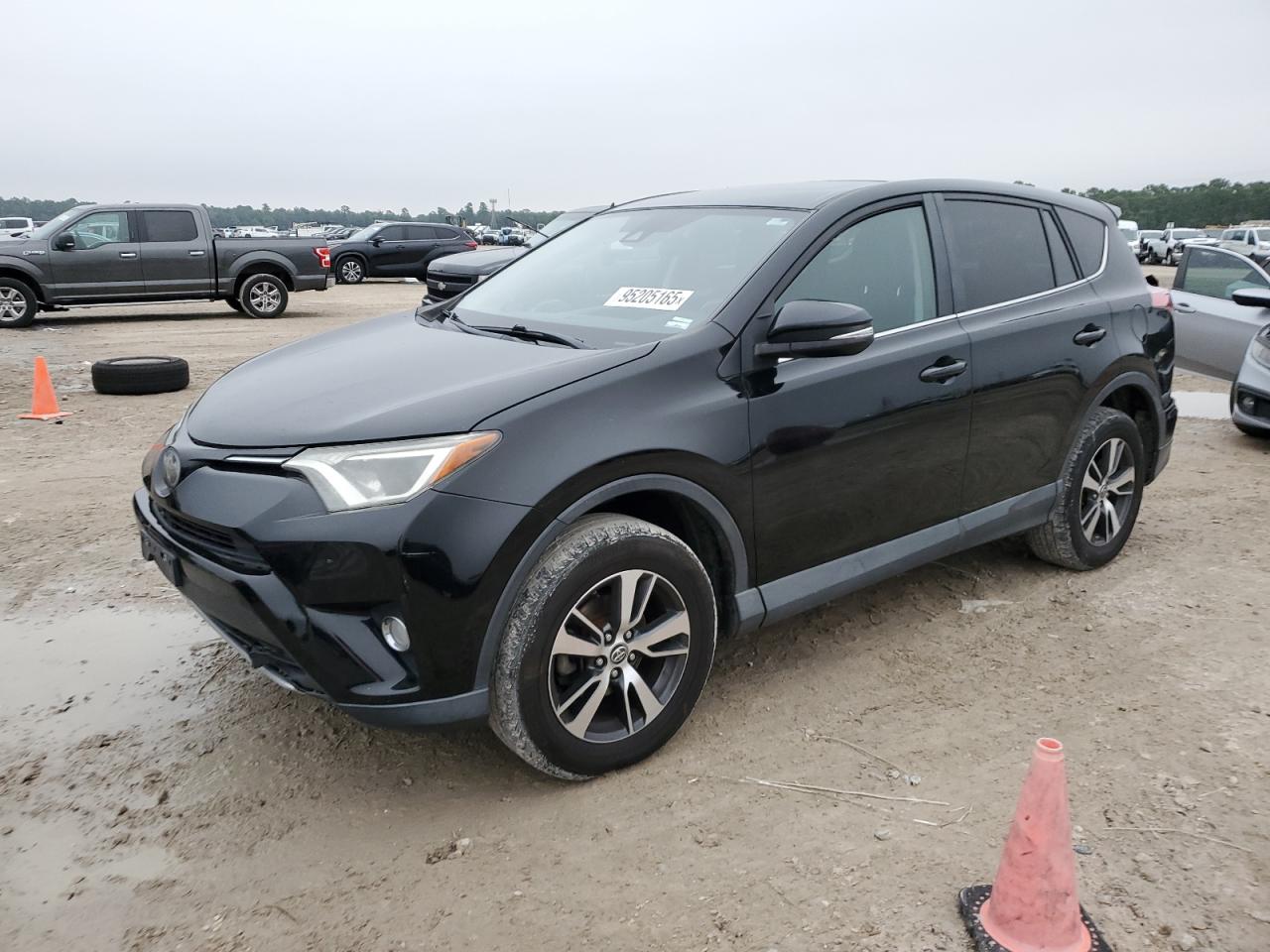 Toyota RAV4 Adventure Image 1