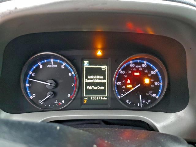 Toyota RAV4 Adventure Image 11