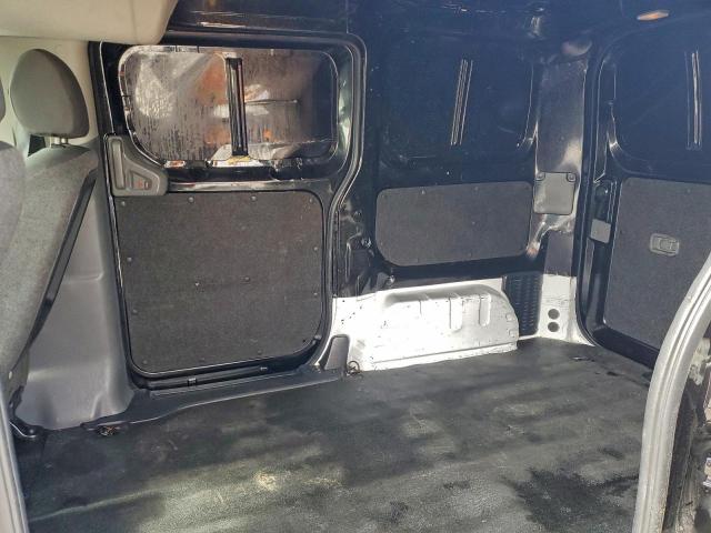 Nissan Nv 2.5s Image 14