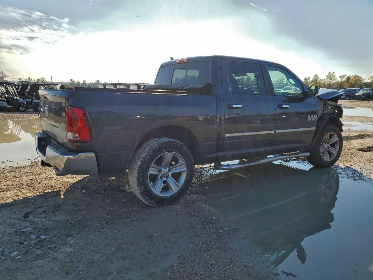 Ram 1500 Slt Image 10