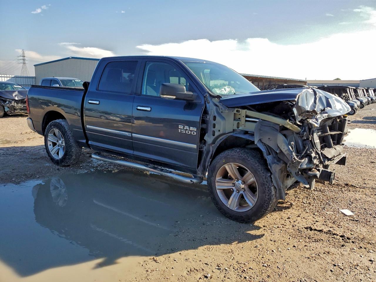 Ram 1500 Slt Image 3