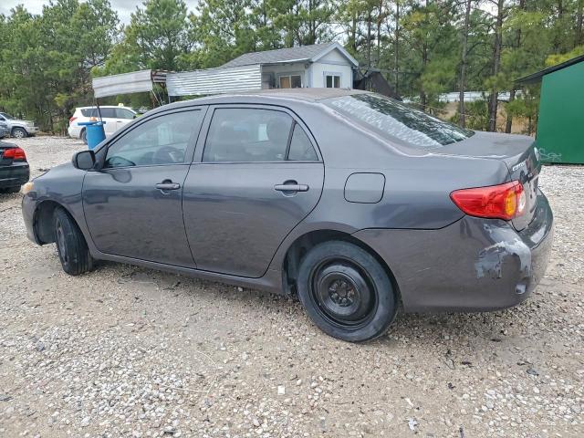 Toyota Corolla Base Image 4