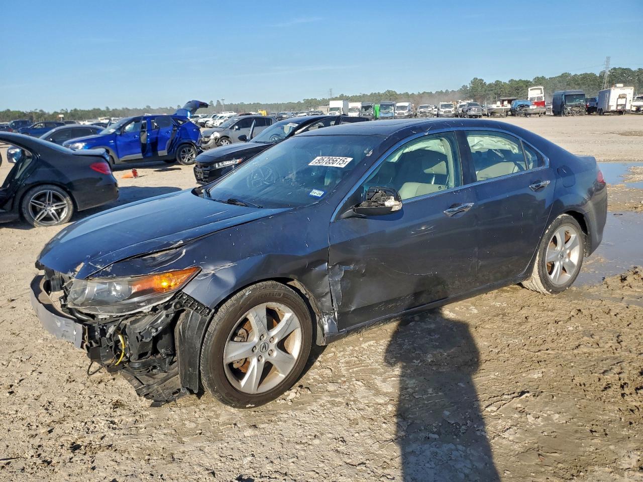 Acura TSX Image 1