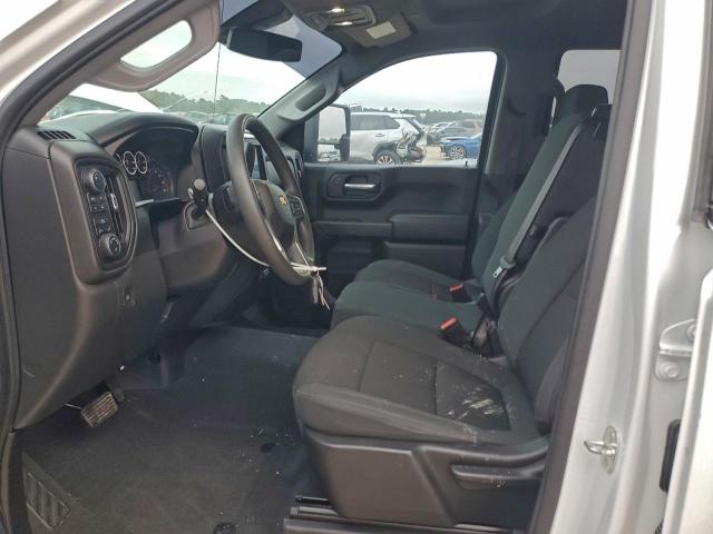 Chevrolet Silverado K1500 Custom Image 12