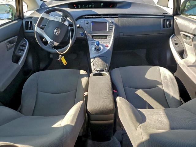 Toyota Prius Image 7