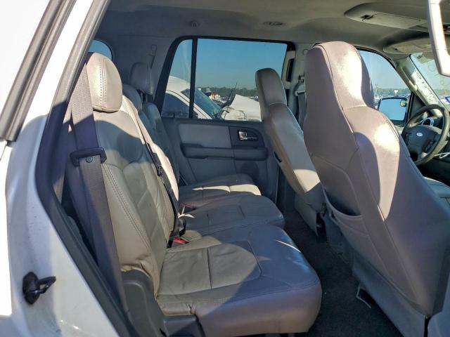 Ford Expedition Xlt Image 6