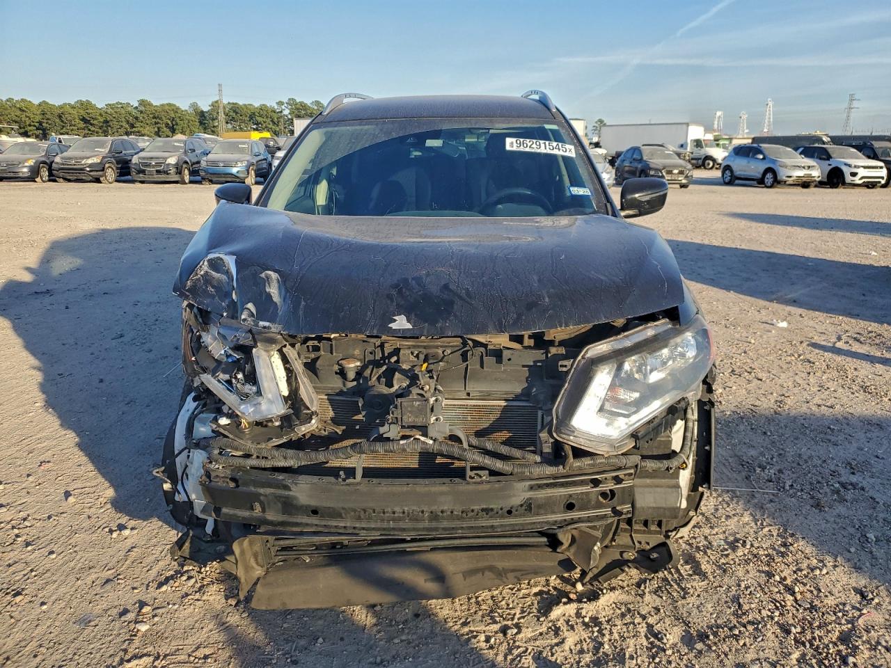 Nissan Rogue S Image 7