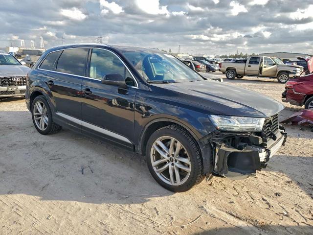 Audi Q7 Prestige Image 13