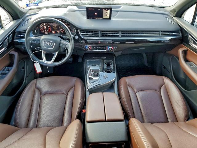 Audi Q7 Prestige Image 9