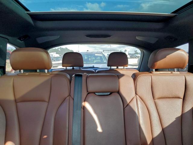 Audi Q7 Prestige Image 2