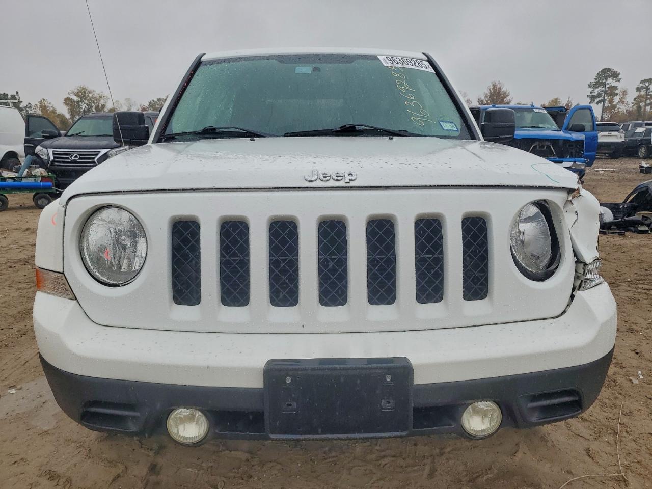 Jeep Patriot Sport Image 8
