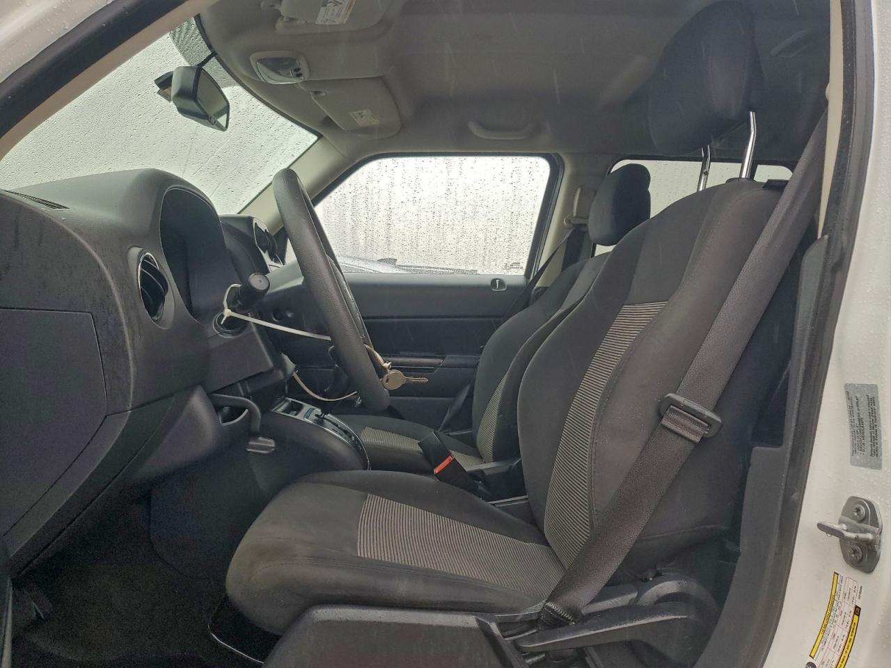 Jeep Patriot Sport Image 5