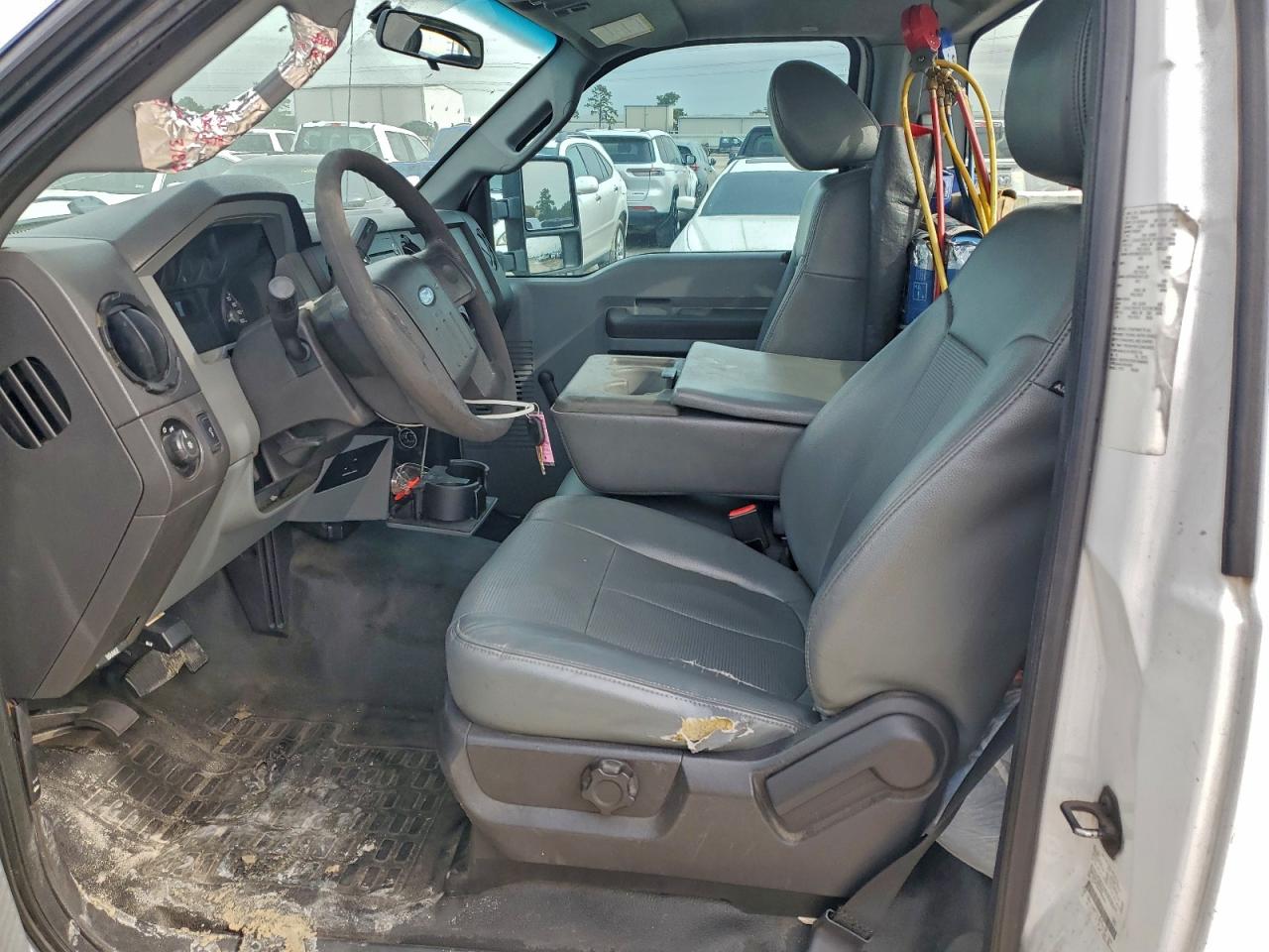Ford F-250 Super Duty Image 8