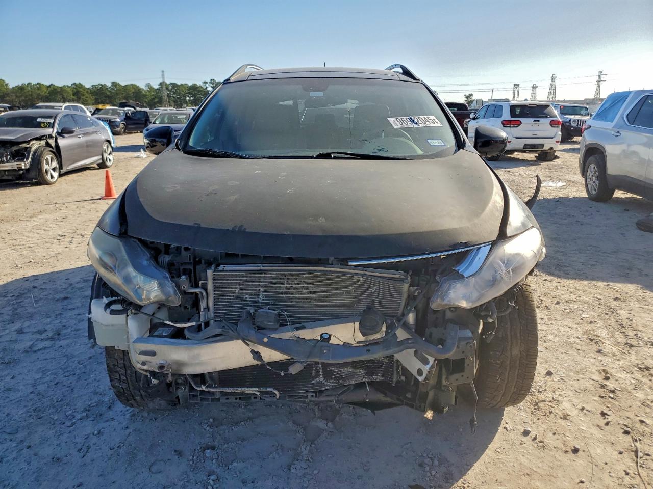 Nissan Murano S Image 4