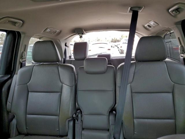 Honda Odyssey Touring Image 10