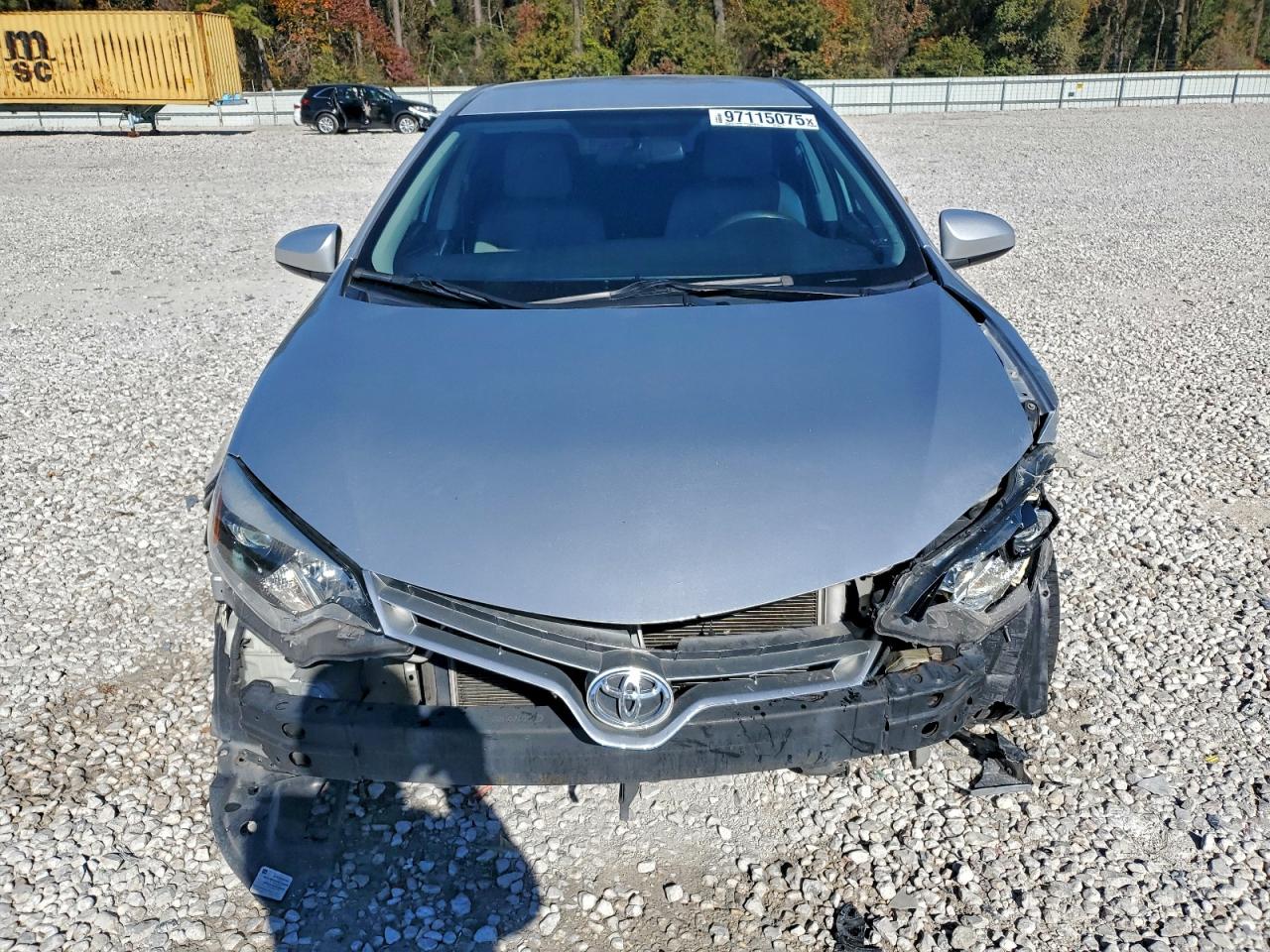 Toyota Corolla L Image 12