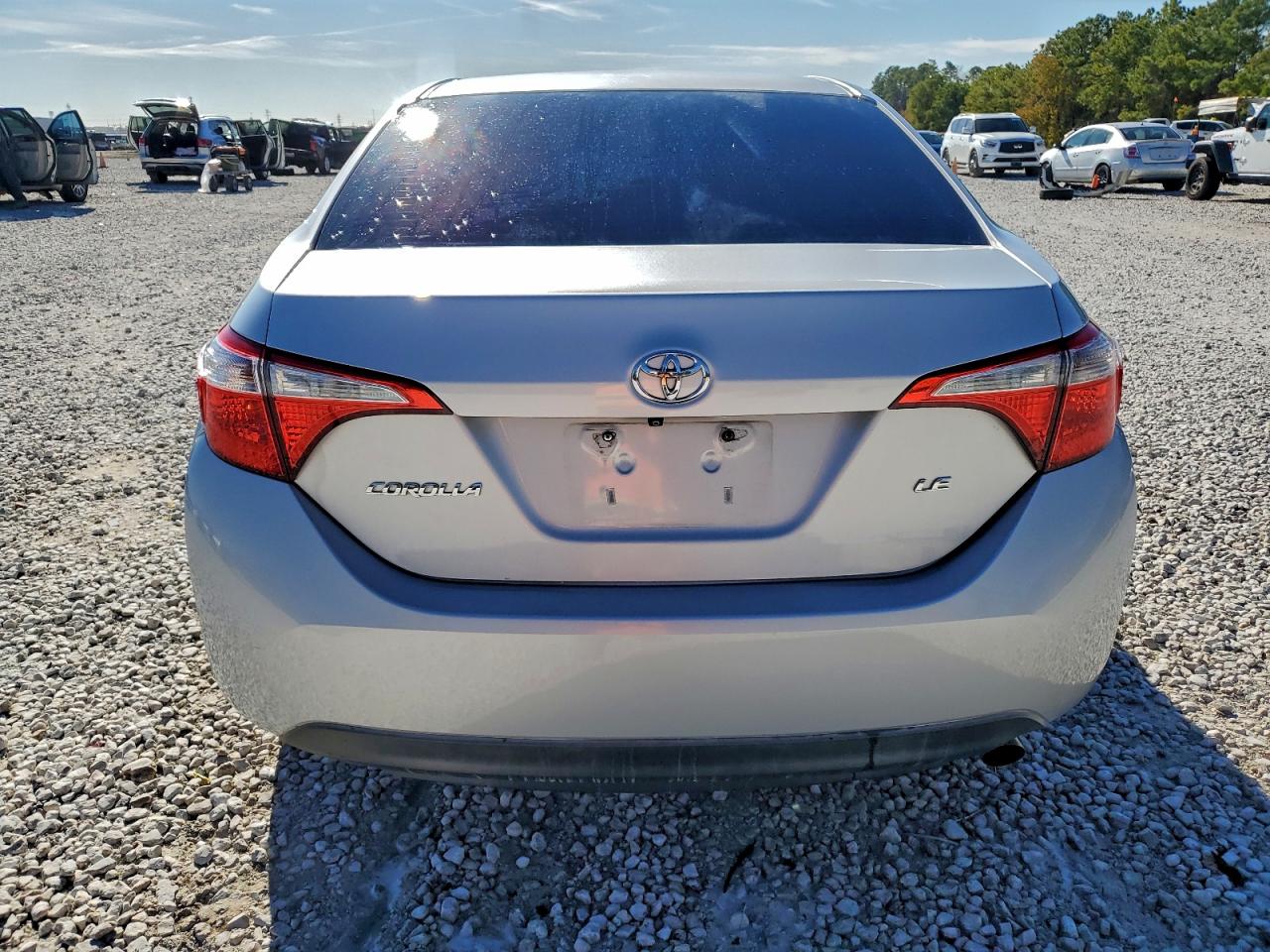 Toyota Corolla L Image 11