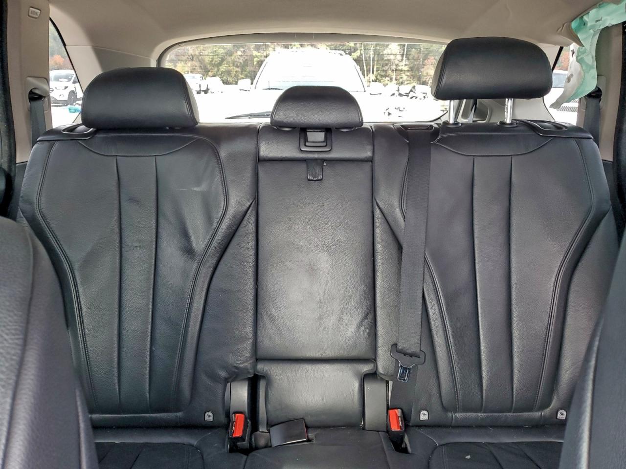 BMW X Series Xdrive35d Image 9