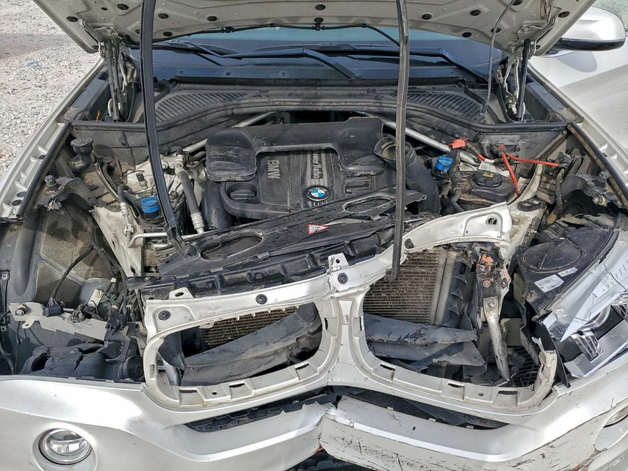 BMW X Series Xdrive35d Image 12